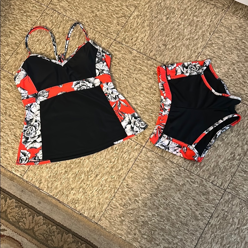 Women’s Floral Swim Set - Black and Red. Tankini with matching boy short